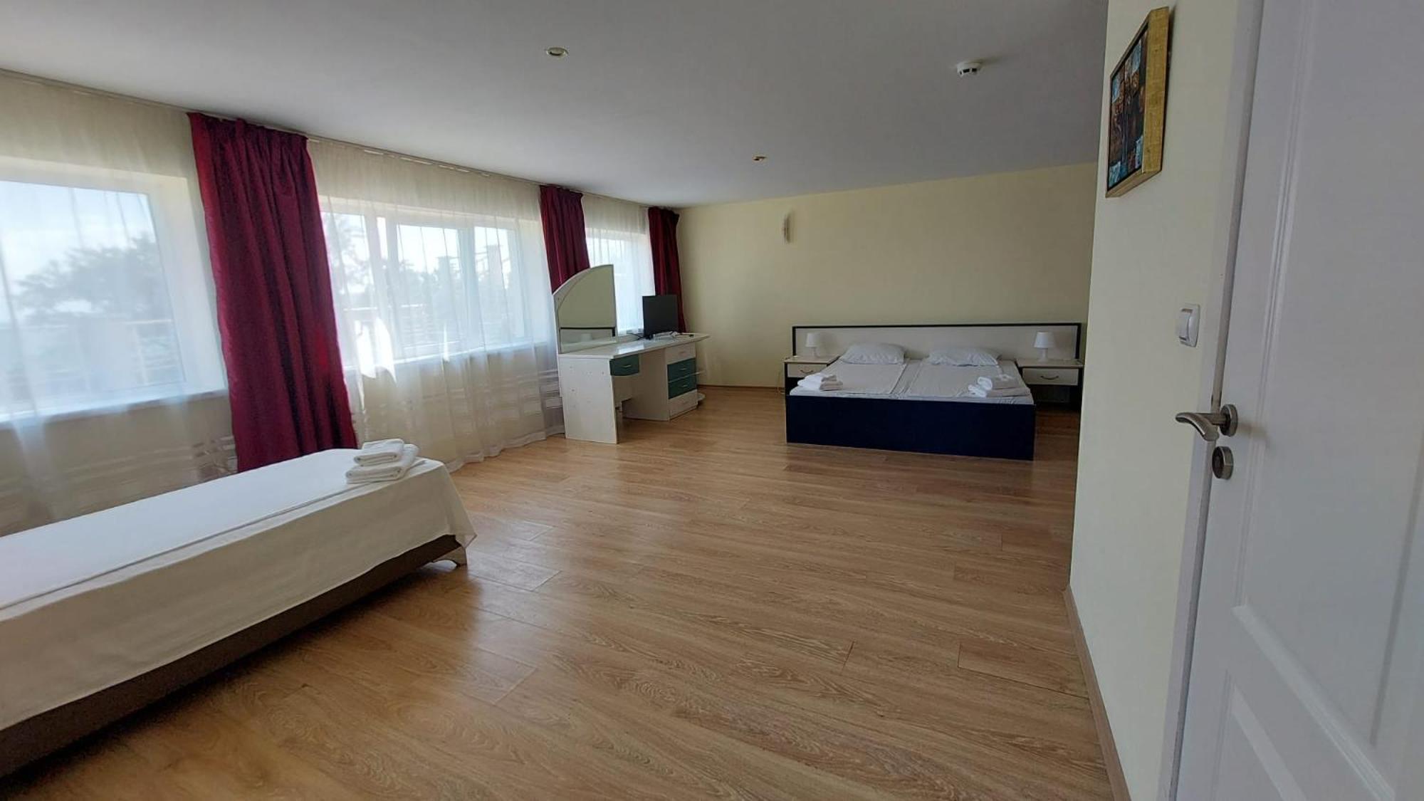 Quartz Hotels Varna Briz Экстерьер фото